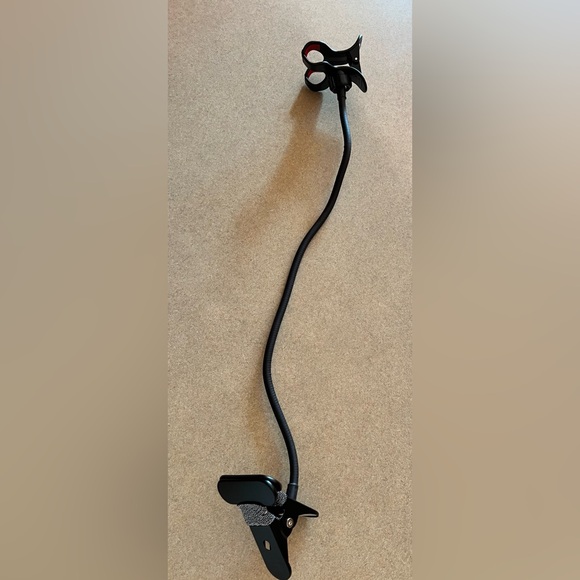 Flexible Phone Holder with Clip - Picture 10 of 10